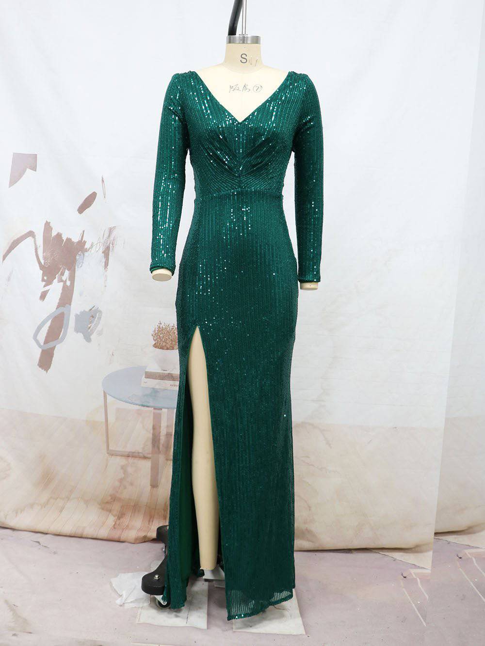 Elegant Sequined V-Neck Maxi Dress for Formal Occasions  S Green 